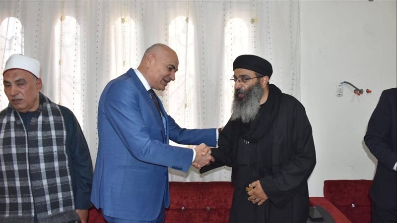 زيارة إنسانية من
