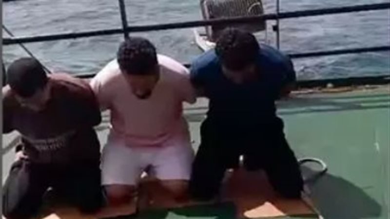 البحارة المصريين المختطفين في الصومال