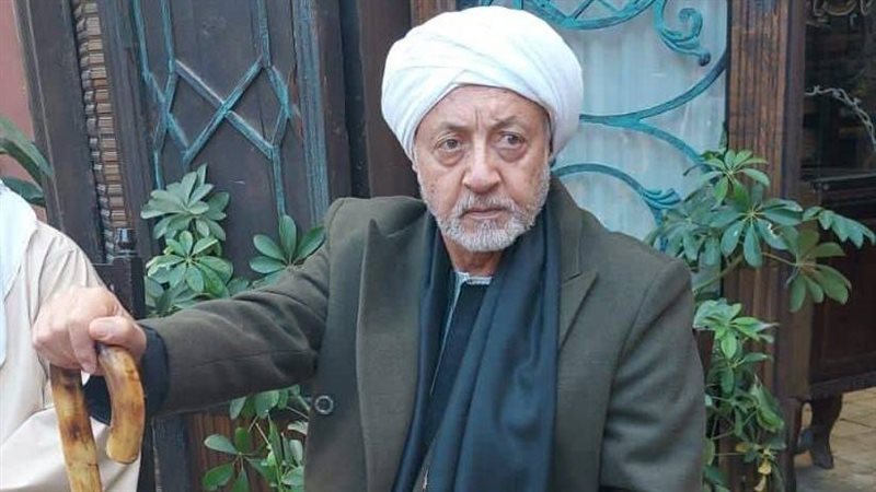 الراحل عبد العزيز