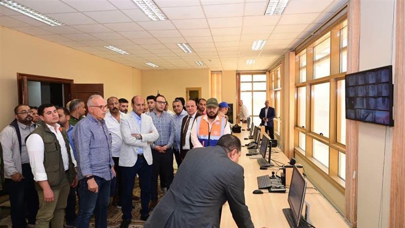وزير الري يشدد على