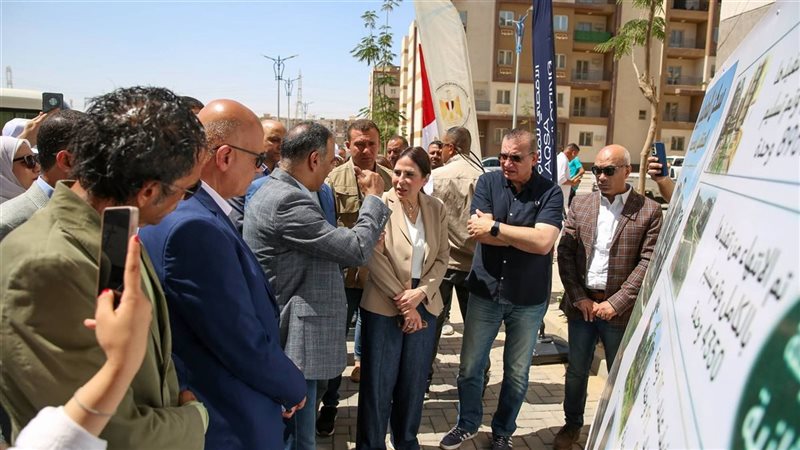 وزيرة الإسكان تتفقد