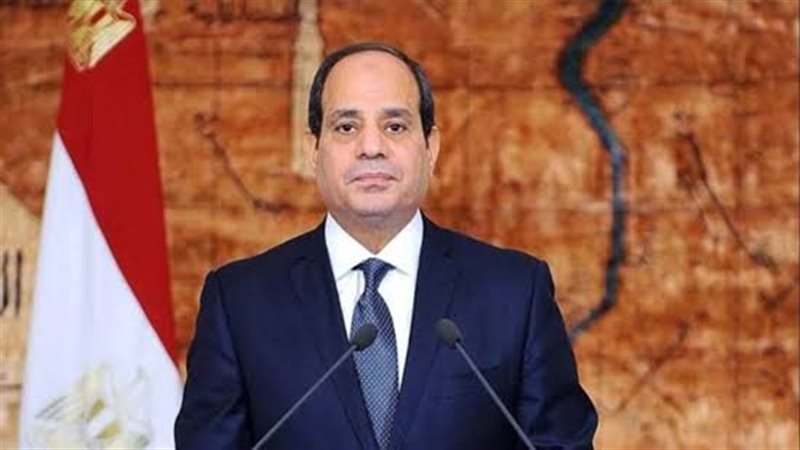 الرئيس السيسي يتقدم