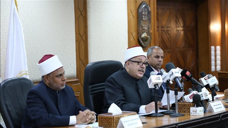 الشيخ أيمن عبدالغني: