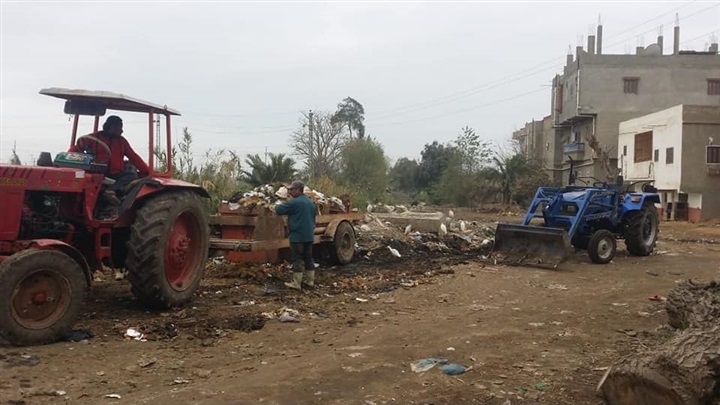 رئيس مدينة الحامول تتابع منظومة النظافة بقرية الكفر الشرقي