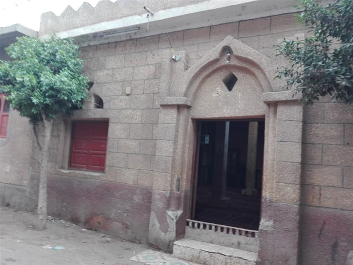 تصدع جدران «المسجد الكبير» يهدد حياة المصلين بالشرقية
