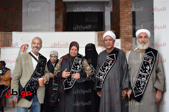 صور|مشايخ الطرق الصوفية ببورسعيد يدلون بأصواتهم في الاستفتاء