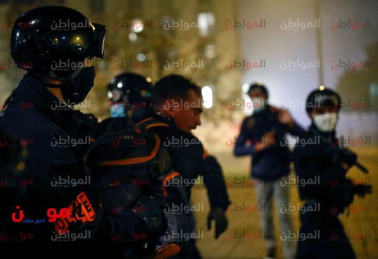صور.. قوات الأمن الفرنسية تطلق قنابل الغاز لتفريق محتجين على عنف الشرطة 