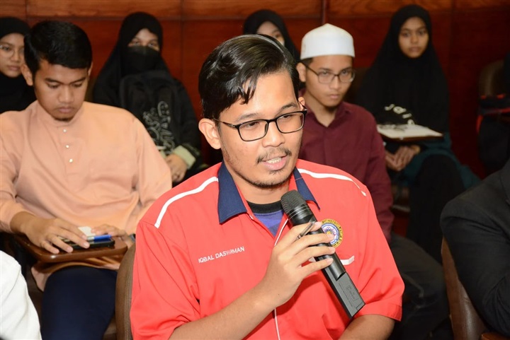 صالون للوافدين يجري حوارا مع الطلاب الماليزيين بحضور قيادات الأزهر وسفارة ماليزيا