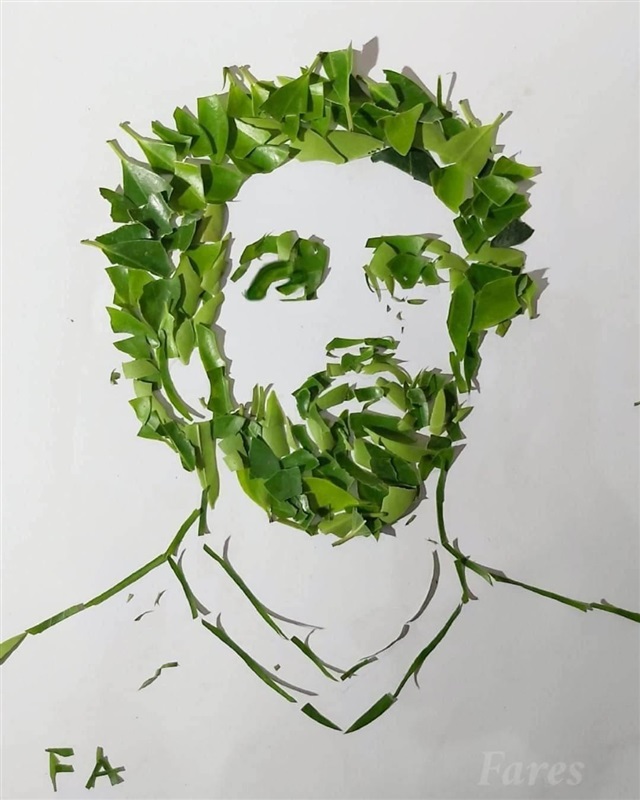 بالتراب والخضروات.. فارس زكريا يبدع في فن الرسم 