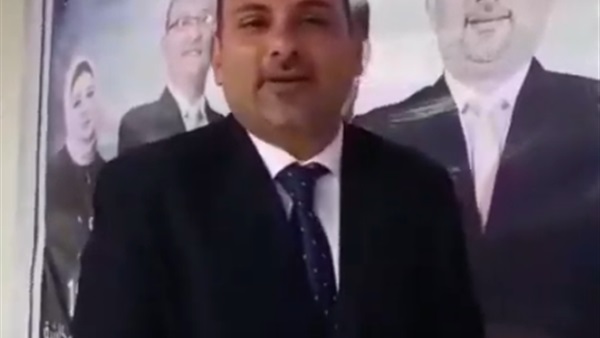 فوز محمد كمال بمقعد