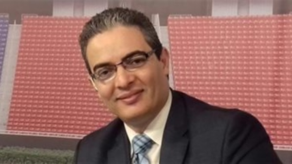 طارق سعده نقيب الإعلاميين