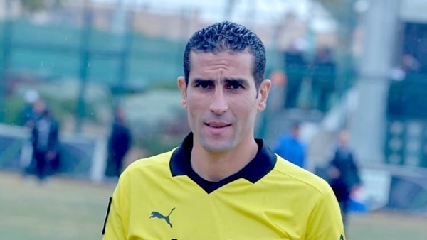 محمود ناجي حكم مباراة