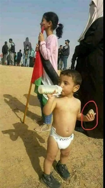 أحد أطفال فلسطين