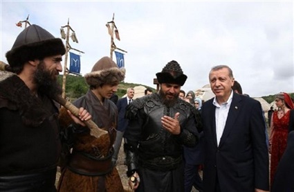 أردوغان مع أبطال