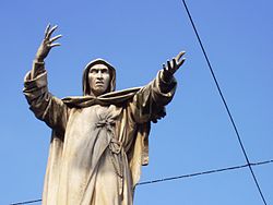 تمثال لـ سافونارولا