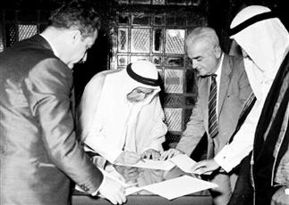 لحظة استقلال الكويت