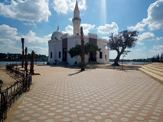 صور.. مسجد العارف