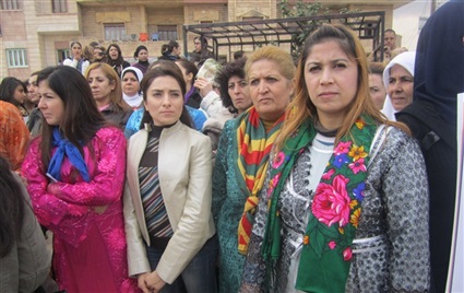 التجربة الكردية النسائية