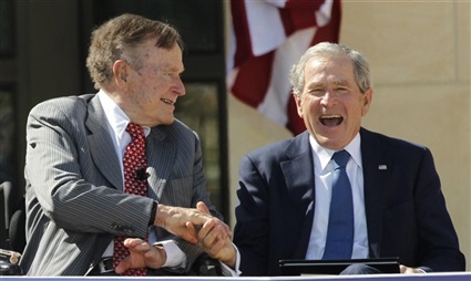 جورج بوش الأب والابن