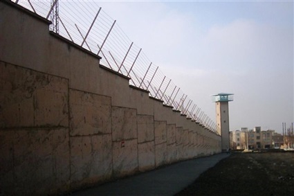 السجون الإيرانية..أسرار